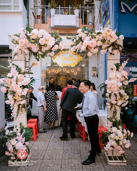 Cổng Hoa Cưới - Hồng Da  Alu Kem