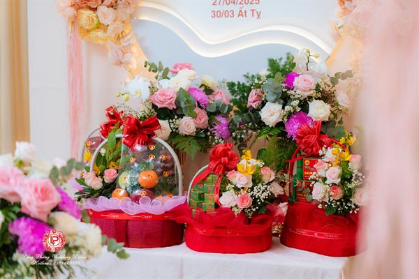 Lễ Vật Dạm Ngõ : Theo Yêu Cầu 